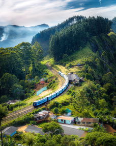 探秘岘港的火车之旅，从车票预订到风景欣赏指南